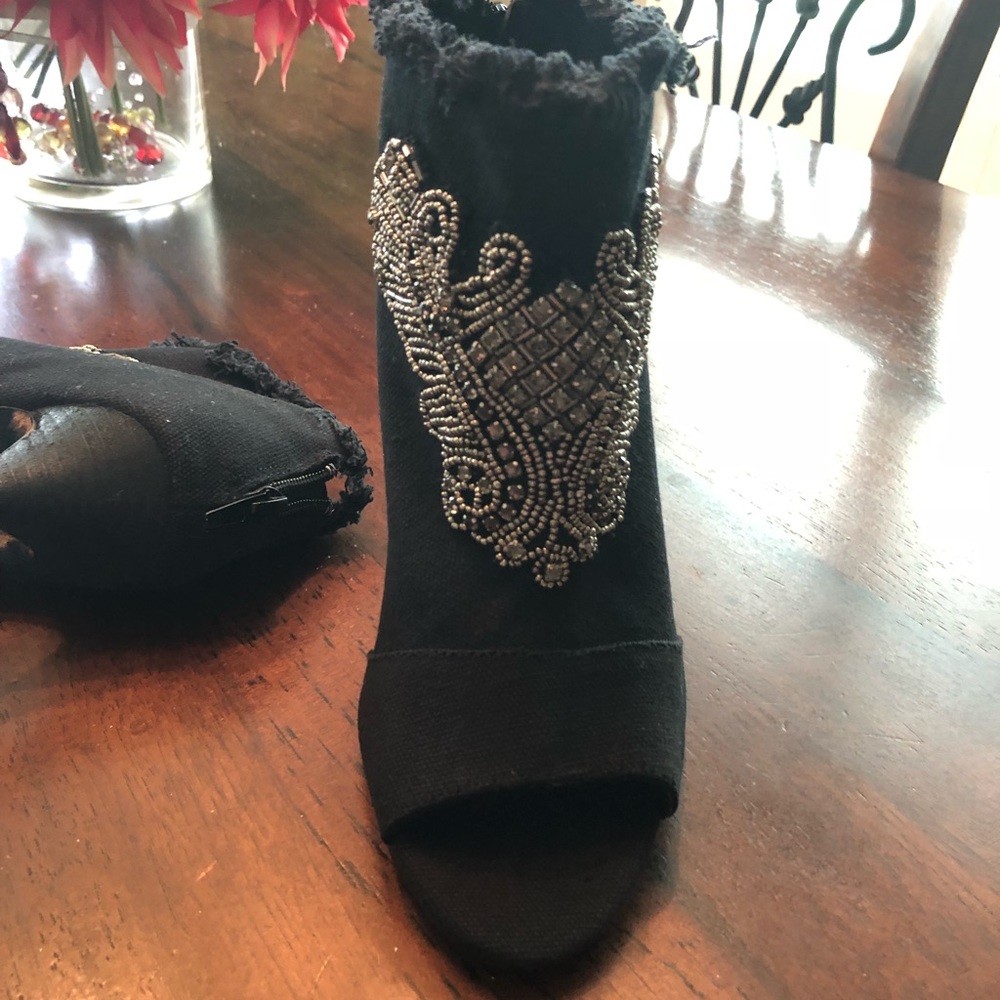 Betsy Johnson Ankle Boots